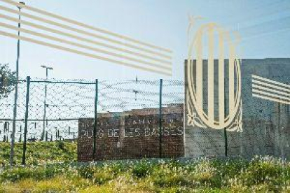 Carme Forcadell y Dolors Bassa salen de la cárcel de Alcalá hacia Catalunya
