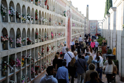 Todos los Santos 2022 en el cementerio de Lleida