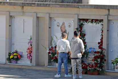 Todos los Santos 2022 en el cementerio de Lleida