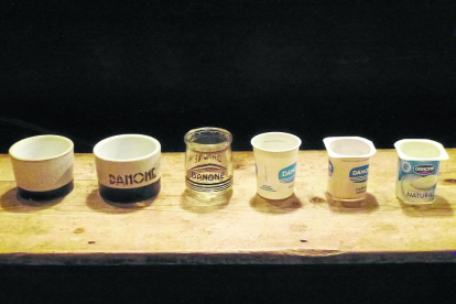 Memoria de los objetos  -  Los objetos más cotidianos pueden explicar los grandes cambios vividos  durante el siglo XX. En las Botigues Museu de Salàs de Pallars se entiende de manera muy plástica cómo han evolucionado productos de higiene y al ...