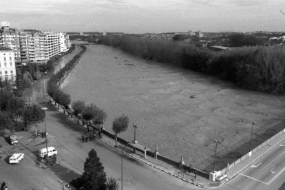 Crecida del río Segre a su paso por la ciudad de Lleida