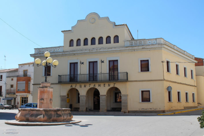 Imagen del ayuntamiento de Bellcaire d’Urgell.