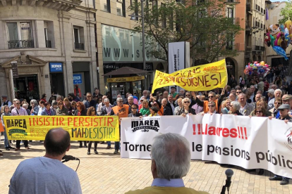 Els pensionistes de Lleida exigeixen pensions 
