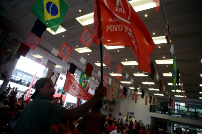 El Supremo de Brasil debe decidir si Lula da Silva entra en prisión