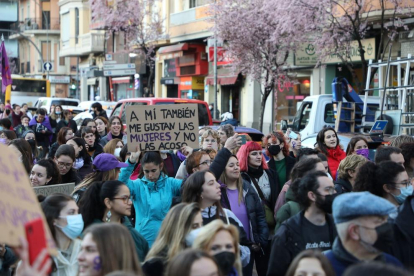 Recull d'imatges dels diferents actes que s'han organitzat en motiu del Dia Internacional de la Dona a les Terres de Ponent