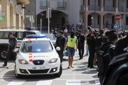 Els Mossos investiguen si l'imam de Ripoll va radicalitzar els terroristes