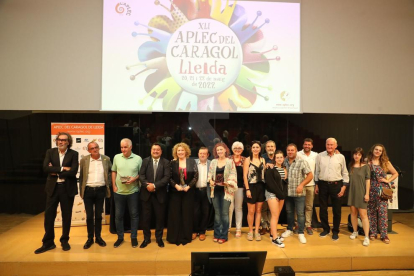 L'empresari i periodista Tatxo Benet exalta amb humor la ciutat i la seua festa gastronòmica més important || L'equip d''Alcarràs' i el president del Lleida Esportiu recullen els seus premis