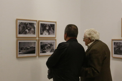 El Museu Morera exhibe hasta el día 21 una exposición de fotografías de la Guerra Civil en Lleida.