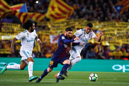 Messi, en una acció en la qual és perseguit per Casemiro i Marcelo, va tornar a ser un malson per als blancs i va marcar el 2-1.