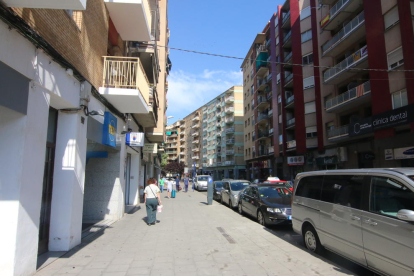 La agresión ocurrió en esta zona de la calle Lluís Companys. 
