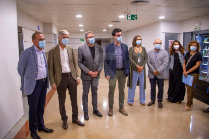 El conseller de Salut, Josep Maria Argimon, ha inaugurat aquest dimecres la nova UCI Neonatal de l'Hospital Universitari Arnau de Vilanova de Lleida