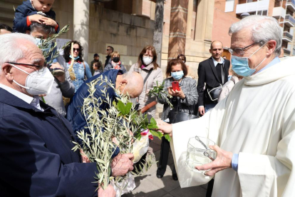 La Somereta i les palmes donen inici a la Setmana Santa 2022