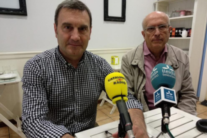 El president Enric Duch i el vicepresident, Jordi Carbonell, ahir a la roda de premsa.