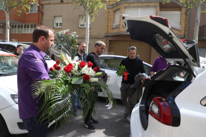 Marxa lenta dels taxistes de Lleida en record del seu company assassinat