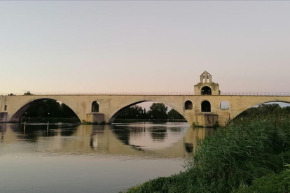  Sur le Pont d'Avignon... ,a Avignon-França