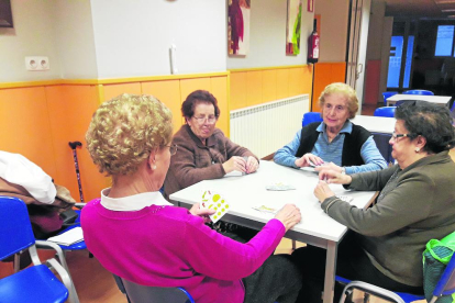“Muchos jubilados de Lleida tienen problemas para llegar a fin de mes”