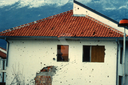 Fotografies de SEGRE de la Guerra de Bòsnia. Per Magdalena Altisent i Carles Díaz