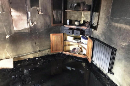 Imatge del menjador on es va originar l’incendi.