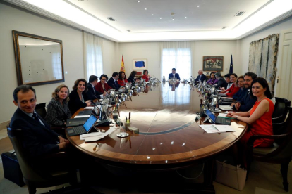 La primera reunió del Govern de Sánchez a la Moncloa.