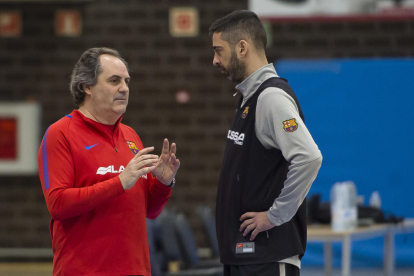 Julbe dirigeix el seu primer entrenament - Alfred Julbe va dirigir ahir la seua primera sessió d’entrenament amb l’equip de bàsquet del FC Barcelona arran de la destitució de Sito Alonso, que es va acomiadar del club a través d’una carta  ...