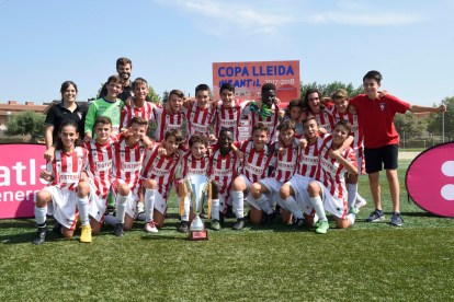 L’equip de l’Atlètic Segre, guanyador de la Copa Lleida infantil.