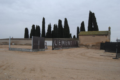 El Palau ha iniciado la ampliación del cementerio. 