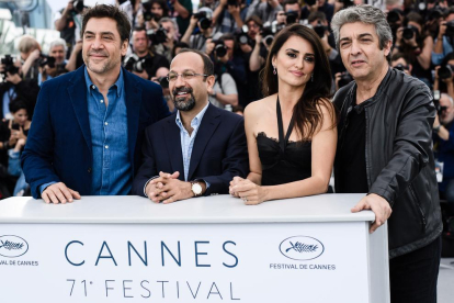 Bardem, Farhadi, Cruz y Darín, ayer en el Festival de Cannes.