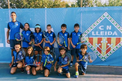 Equip del CN Lleida que participa en la Lliga McDonald’s de tenis.