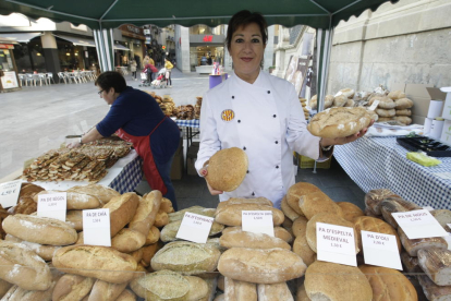 Imagen de archivo de una parada del Gremi de Forners en el día mundial del pan.