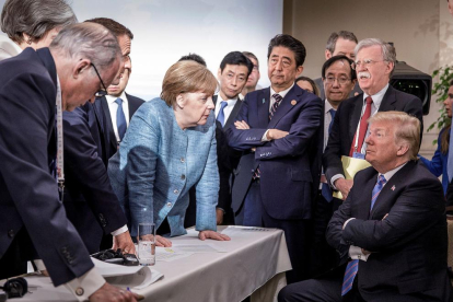Trump torpedina ‘in extremis’ la cimera del G7 i deixa en suspens el fràgil acord comercial