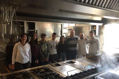 Los alumnos del curso de cocina que acudieron a Italia.