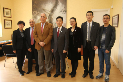 La UdL impulsa crear un Centro de Culturas Hispánicas en China