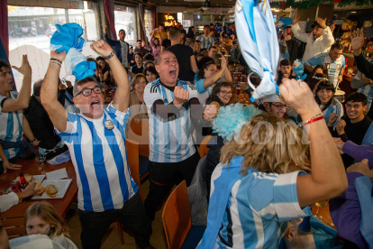 Així van celebrar els argentins de Lleida la victòria al Mundial de Qatar