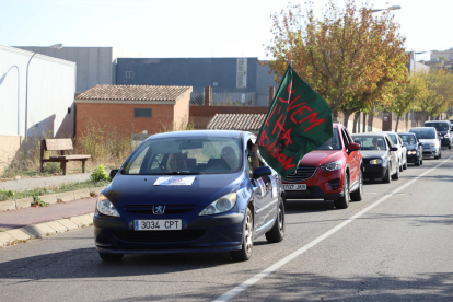 Marcha lenta en contra del polígono de Torreblanca de Lleida