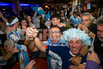 Així van celebrar els argentins de Lleida la victòria al Mundial de Qatar