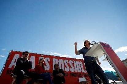 Iglesias demana a PDeCAT i ERC que donin suport als Pressupostos malgrat la 