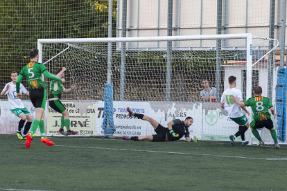 El Cervera logró el tanto del empate en el último minuto de partido después de un gran segundo tiempo del Balàfia.