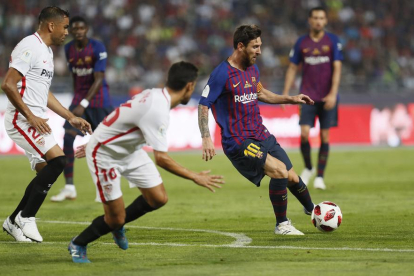 Leo Messi levantó su primer trofeo como capitán azulgrana.