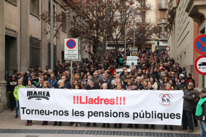 Protesta de pensionistas en Lleida, el pasado 17 de marzo.