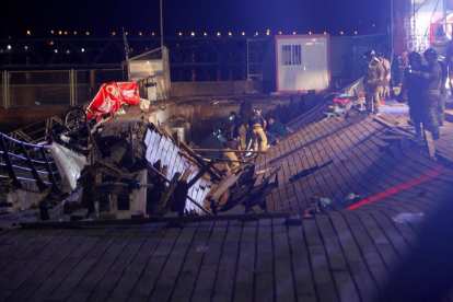 Más de 300 de heridos al desplomarse una plataforma en un festival en Vigo
