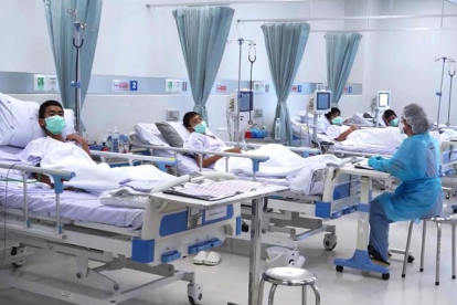 Cuatro de los menores rescatados en un hospital de Tailandia.