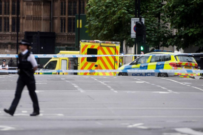 L'atropellament davant del Parlament britànic és incident terrorista, segons la policia