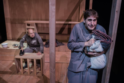Imatge d’un assaig del nou espectacle de la companyia lleidatana La Baldufa, ‘Mon pare és un ogre’.