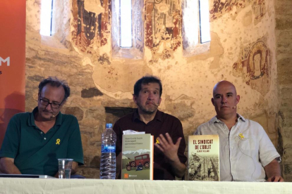 Antich, Joan-Lluís Lluís i Villaró, a Estamariu, a la primera trobada d’‘assassins’ de Franco.