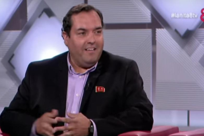 Alejandro Cao de Benós a 8TV.