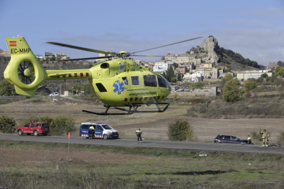 L'helicòpter del SEM al lloc de l'accident.
