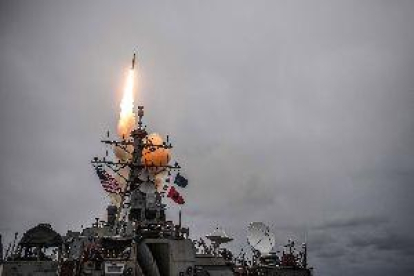 Els EUA, França i gran Bretanya ataquen Síria