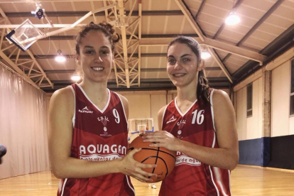 Roser Tous y Maria Cerqueda, las dos representantes del Aquagan Lleida en el All Star de Sabadell.