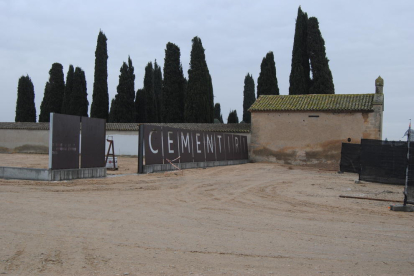 La ampliación del cementerio de El Palau.