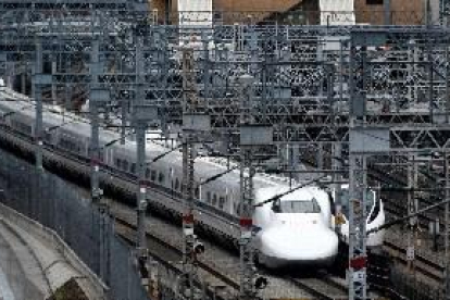 Demanen disculpes després que un tren al Japó sortís 25 segons abans